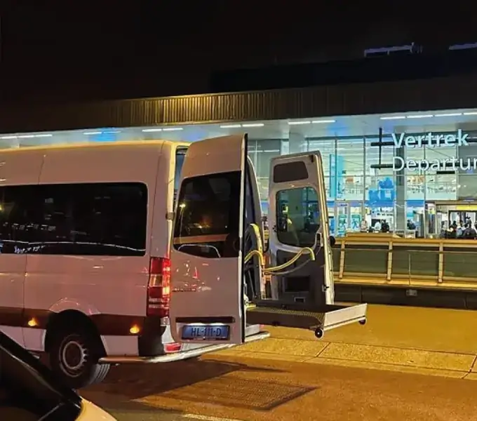 Rolstoeltaxi ziekenhuisvervoer Vught